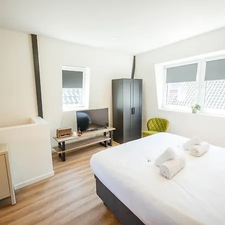 Deluxe 35M2 City Center Suite With Views - Db6C 's-Hertogenbosch  Exterior photo